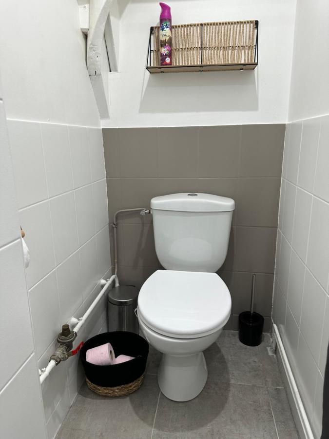 Appartement Avec Terrasse Au Puy Le Puy-en-Velay Ngoại thất bức ảnh