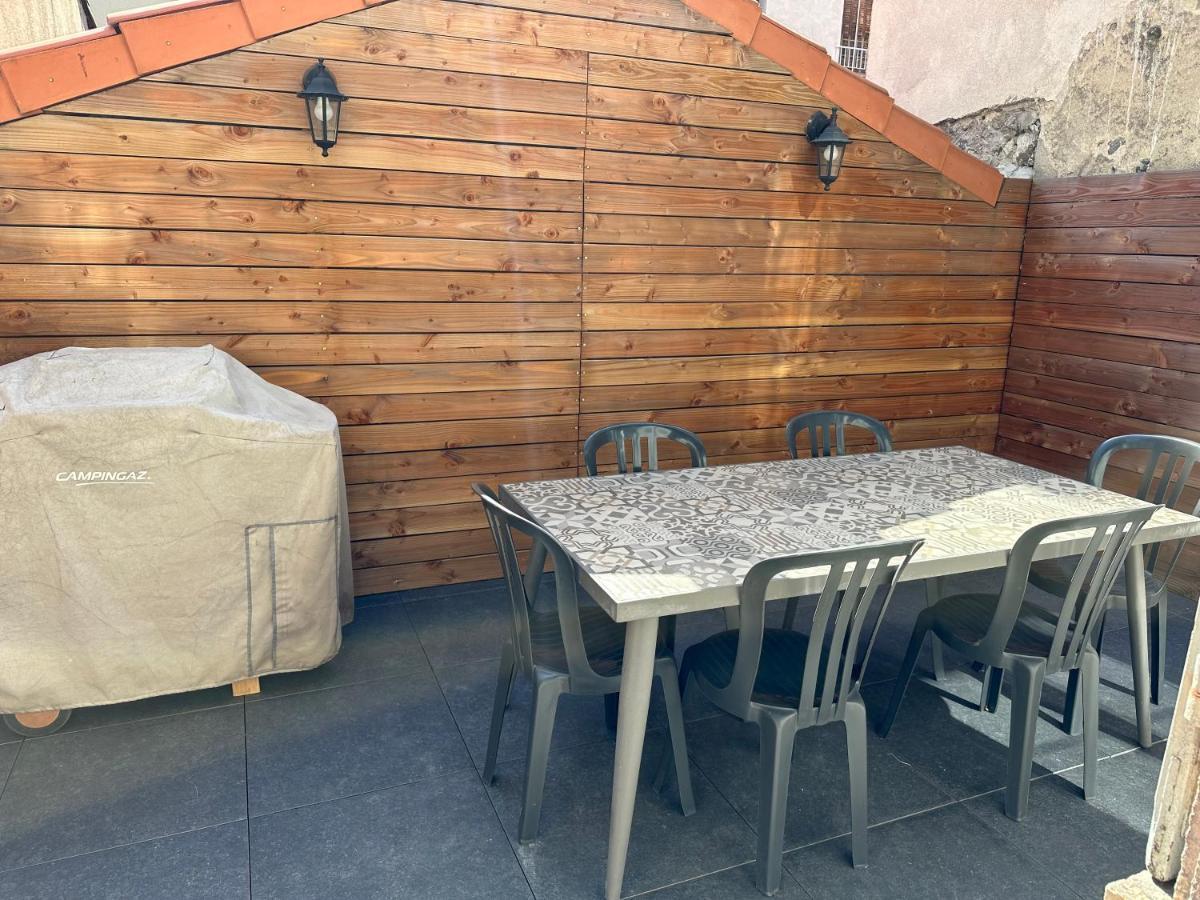 Appartement Avec Terrasse Au Puy Le Puy-en-Velay Ngoại thất bức ảnh